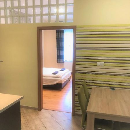 Corvin Square Apartment Budapest Extérieur photo